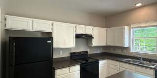 1207 Joannas Court Gallery 7