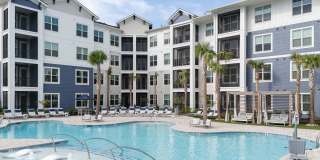 Aventon Noelle Aventon Noelle Gallery 12