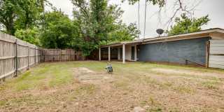 JUST HIT THE MARKET!!! 3 bedroom 1.5 bathroom Gallery 46