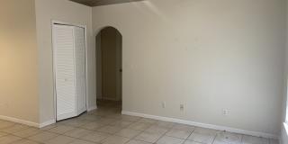 4401 NE 22nd Pl Gallery 2