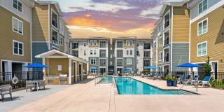 Rosalia Verdae - 55+ Active Adult Apartment Homes Gallery 2