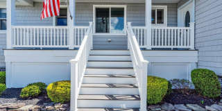 1648 Center Street Gallery 1