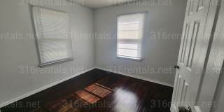 $1,025 - 3 bedroom / 1 bathroom - Single Family Home Gallery 8