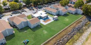 Townhomes at East 32nd Gallery 9