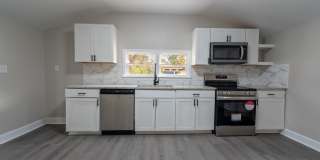Newly renovated single family home! Gallery 23