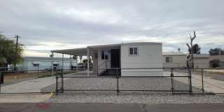 Charming 2-Bedroom, 2-Bathroom Mobile Home with Modern Amenities and Stylish Comfort in a Peaceful Community Gallery 1