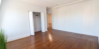 187 Bank Street Gallery 15