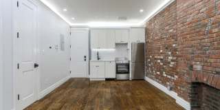 43 Columbia Pl Gallery 4
