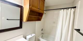 Move-In Ready 2BR Duplex | Private Yard | Great Location | Pets Welcome Gallery 10