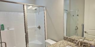 Beautiful Furnished 4 Bedroom home in Brio Gallery 15