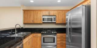 Modern 2 Bedroom Condo Featuring Main Level Bonus Room and Two Ensuite Bedrooms Gallery 13