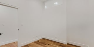 6740 N Sheridan Road, Gallery 10