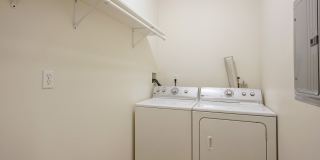 885 N Marshfield Avenue Gallery 12