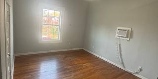 Two Bedroom Highland Apartment Gallery 9