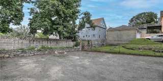 16 Duncan Avenue Gallery 27