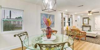 814 W Gonzalez St Gallery 24