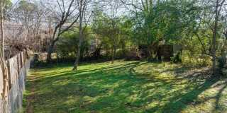 Freshly Renovated 2 Bedroom Home Gallery 15