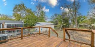 2208 Gurley Avenue Gallery 18