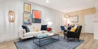 Serenade at Riverpark Gallery 27