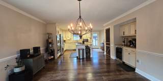 409 N Fulton St ~ Raeford Gallery 20