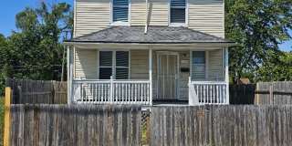 7733 E Forest Ave 3 BEDS & 1 BATH FOR RENT Gallery 1