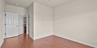 Las Torres Gallery 11