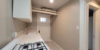 One bedroom apartment home in the Sherman Hills neighborhood! Gallery 17