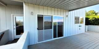 Bayview Condo 2 Bedrooms with Gas Fireplace  - S State St Gallery 35