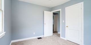 Nice 2 Bed 1 Bath Single Family Home! Gallery 9