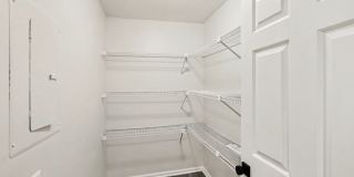 GreenHills Condo! Gallery 7