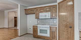 4 Bed | 2 Bath + Edmond Schools + North Hampton Addition Gallery 14