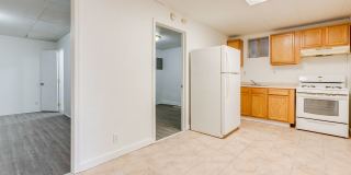 01 - 705 Brownsville Gallery 13