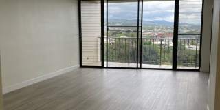 Aiea Park at Pearlridge 2 bedroom apartment Gallery 1