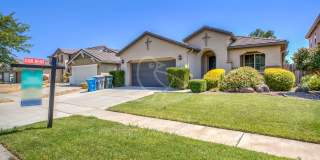 Plumas Lake Rental, Huge Living Room Plumas Lake Rental, Huge Living Room Gallery 4