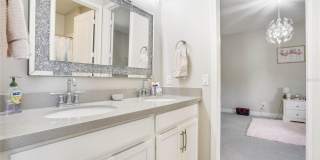 8414 VIVARO ISLE WAY Gallery 45