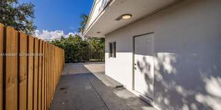 2729 SW 18th St Gallery 1