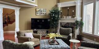 6921 Worth Ave East Gallery 26