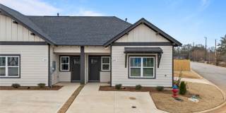 2899 Ridge Crest Court Gallery 1