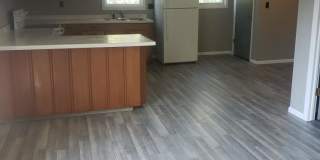 211 West Merrill Avenue - 1/2 Gallery 1