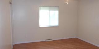 460 LAUREL Gallery 6