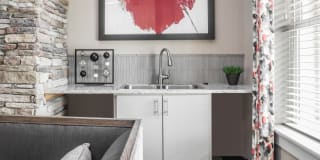 Aston Apartments Gallery 28