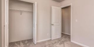 Like New 4 Bed Home Near Old Mill with A/C, Pool Access Gallery 10