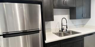 900 W College Street apartments Gallery 10