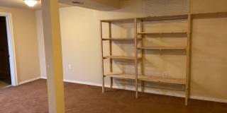 Beautiful 3 bed/2 bath On South Hill! Gallery 15