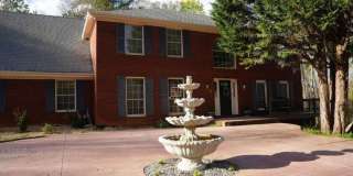 5041 Blackberry Lane Gallery 1