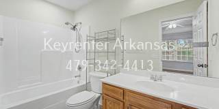 Beautiful 3 Bed, 2 Bath Bentonville Home with Fireplace & Fenced Backyard Gallery 17