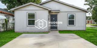 2215 8th Street Gallery 1