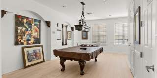 111 S SHERRILL STREET Gallery 15