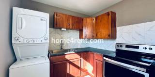 Two Bedroom Ranch Style Duplex Home in Grandview - Featuring Plenty of Natural Light, Fenced Yard, Faux Wood Floors with Refrigerator/Washer/Dryer Included! Gallery 11