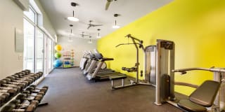 2424 Tulane Gallery 9